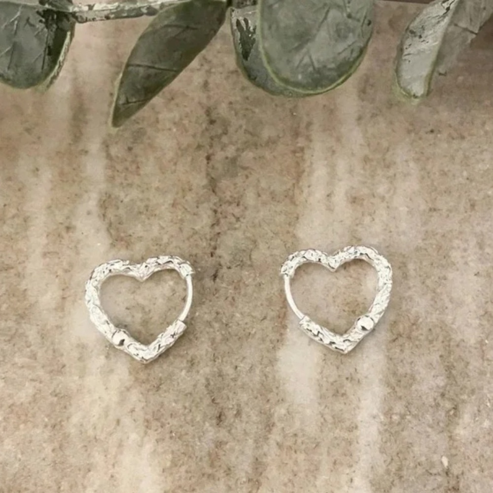 925 Sterling Silver Dainty Heart Huggie Earrings Small Hoop Earrings